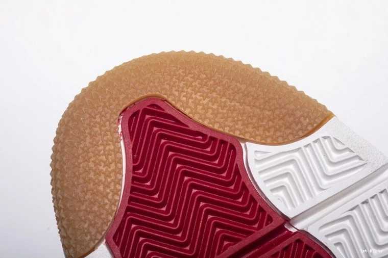 AO2571-100 Levi's White Jordan Denim Air 4 1127